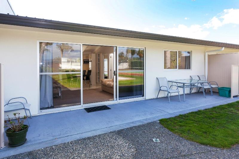 Palm Pacific Resort & Motel