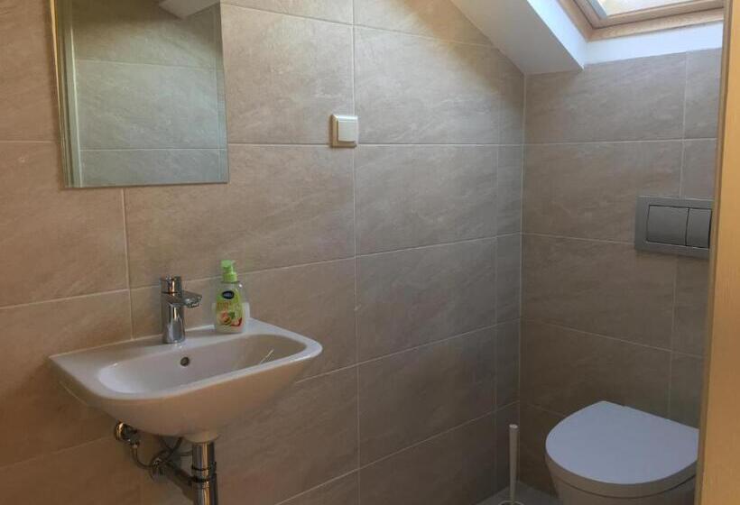 Residencial Avenida Hostel