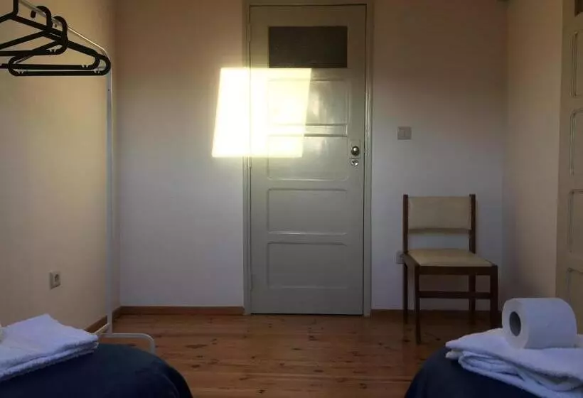 Residencial Avenida Hostel