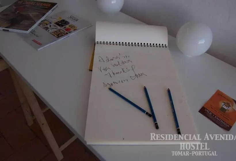 Residencial Avenida Hostel