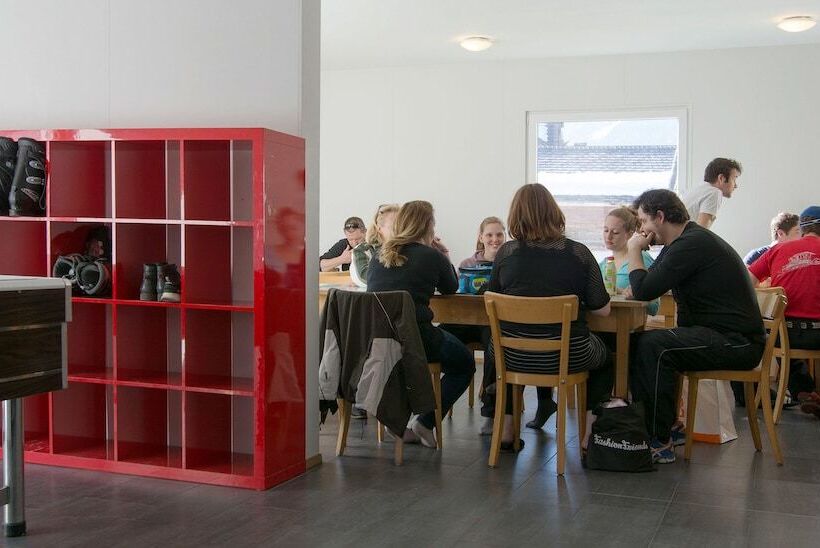 Vandrarhem Mountain Lodge Backpackercamp