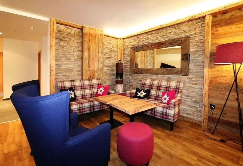 Amber Ski In/out Hotel & Spa