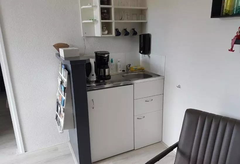 Aamiaismajoitus (B&B) Achter De Beukenboom