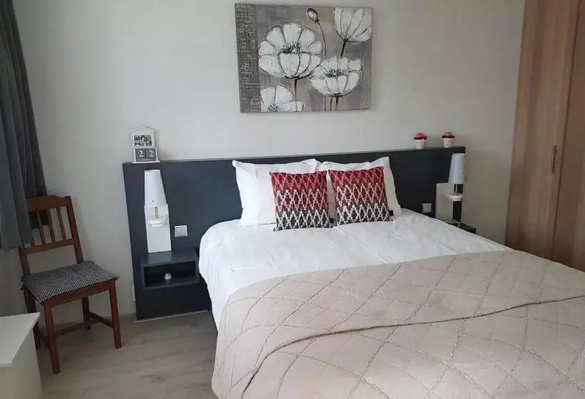 Aamiaismajoitus (B&B) Achter De Beukenboom