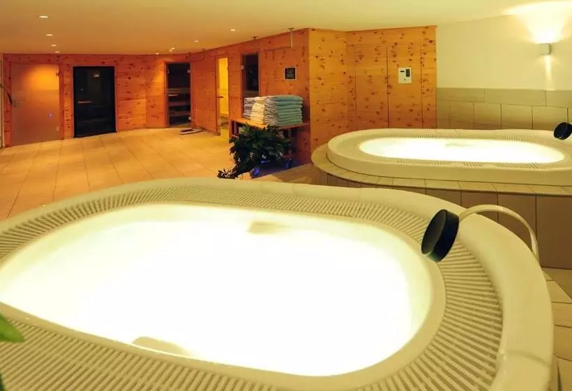 Country Wellnesshotel Bündnerhof