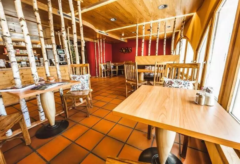 Curuna Hotel Garni B&b