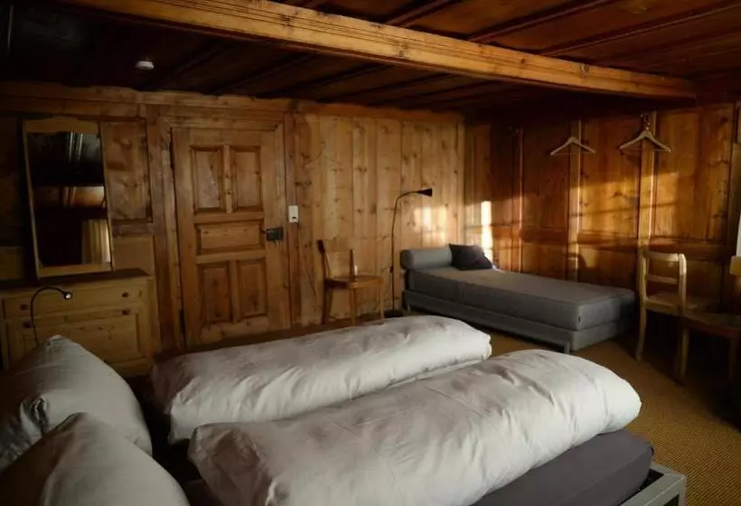 Hotelli Alpina