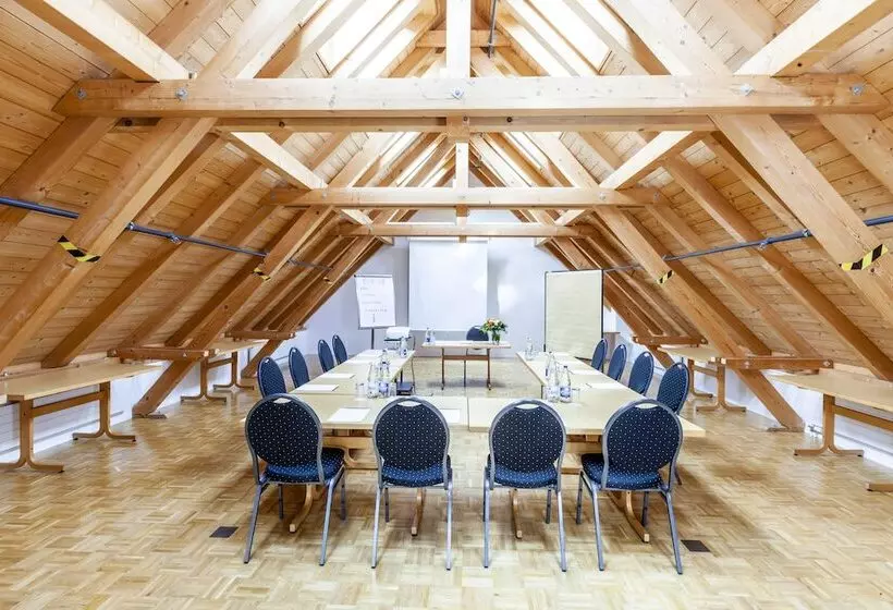 Hotelli Greuterhof Islikon