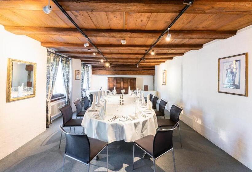 فندق Zum Goldenen Kreuz