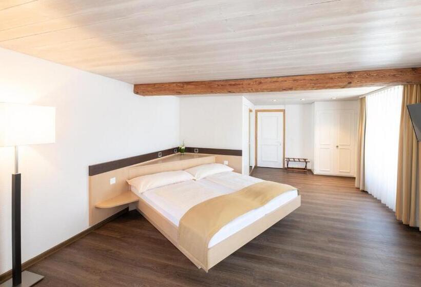 فندق Zum Goldenen Kreuz