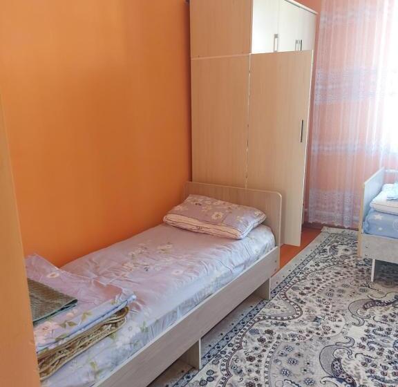 هاستل Albi Sabi