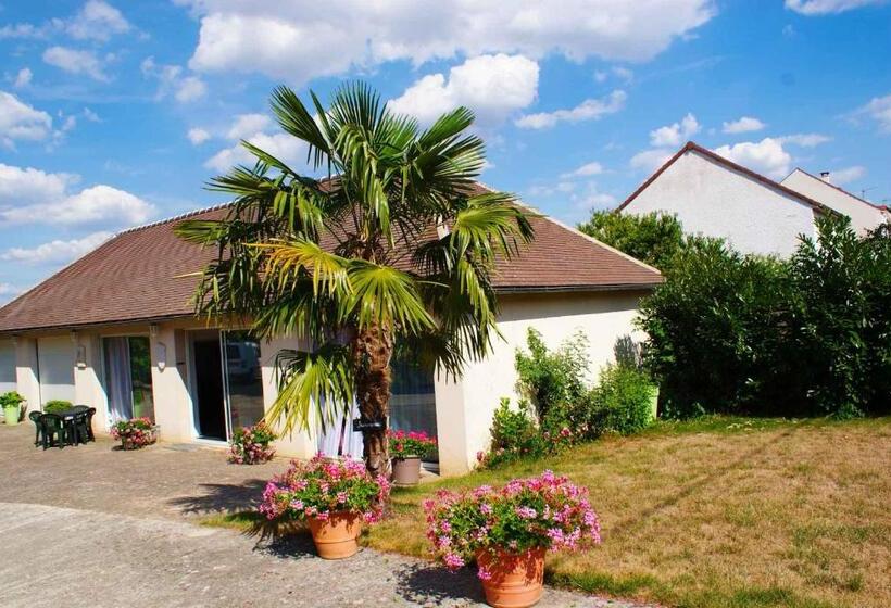 צימר Relais De Montceaux