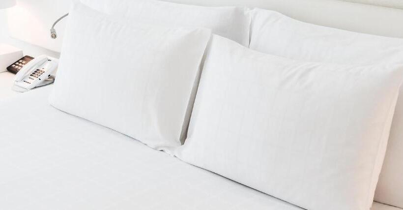 هتل Citrea Santander