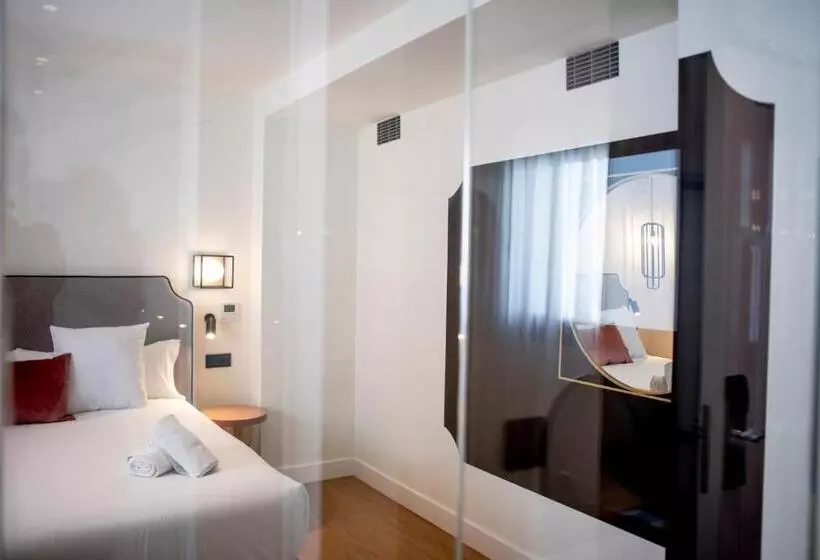 ホテル Citrea Santander