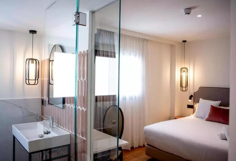 ホテル Citrea Santander