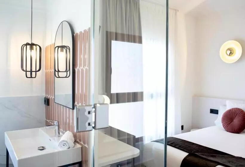 ホテル Citrea Santander