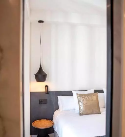 ホテル Citrea Santander