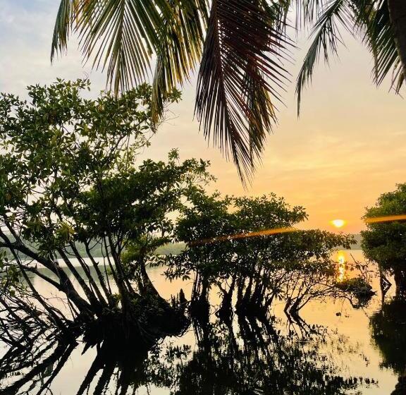 بنسيون River Gate Villa