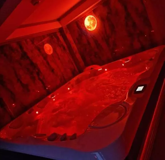 Hotelli Colt De Rai Deluxe & Spa