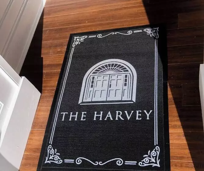 ホテル The Harvey
