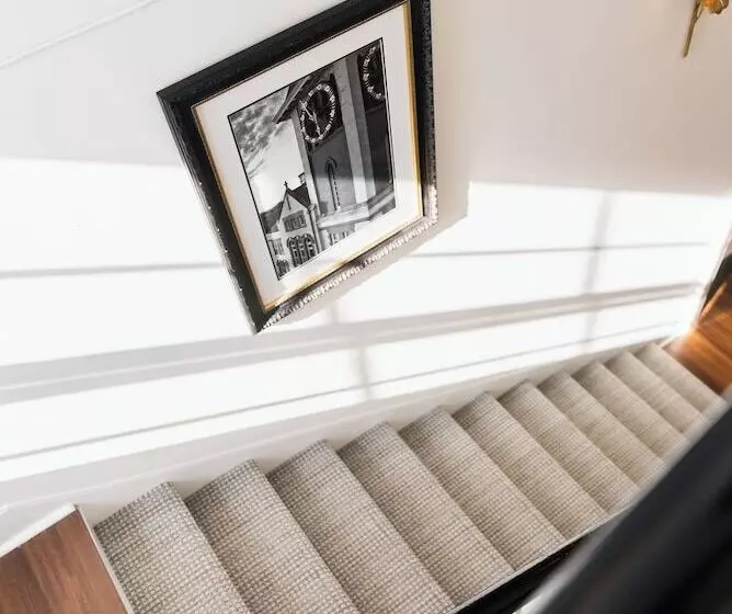 ホテル The Harvey