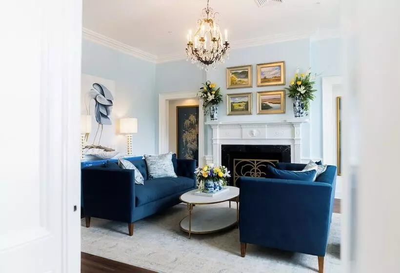 ホテル The Harvey