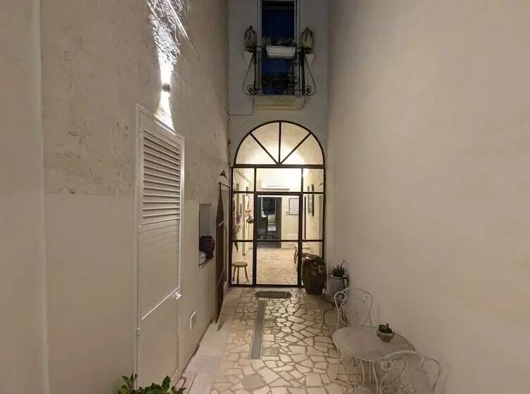 Aamiaismajoitus (B&B) The Art Of Leo