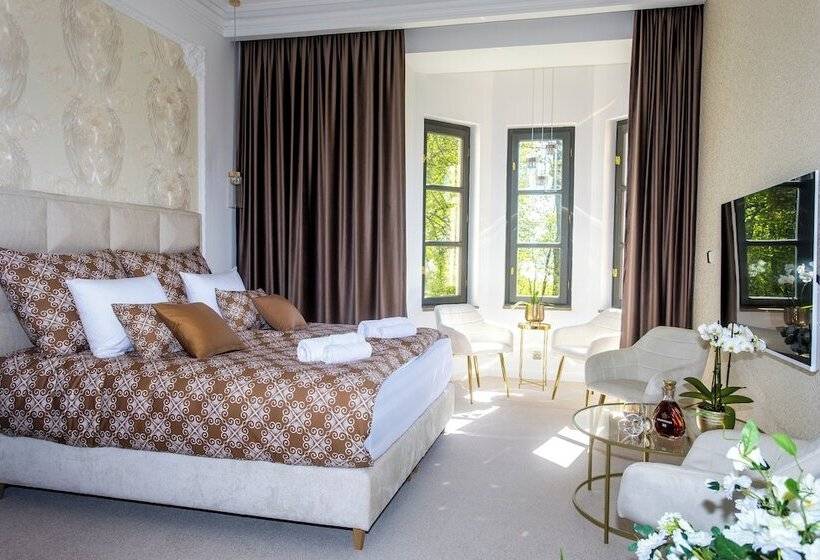 فندق Zámek Kvasetice