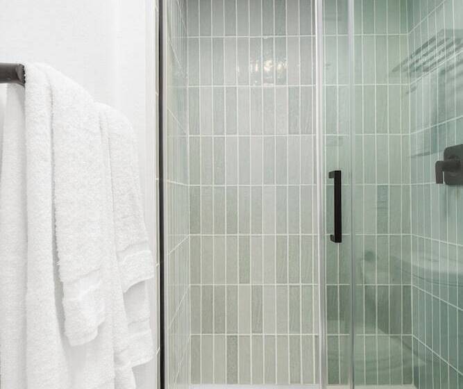 Uptown Inn Limited Service Apart