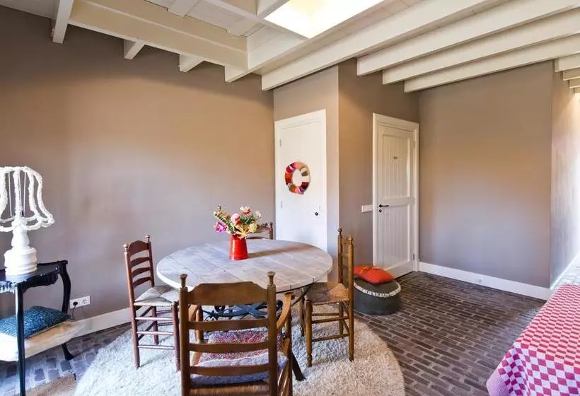 B&b De Ouw Skuur