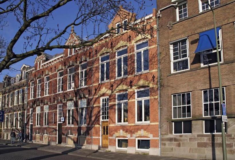 تختخواب و صبحانه Cubacasa