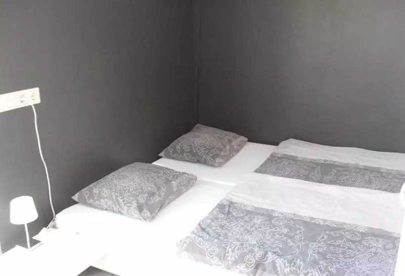 Aamiaismajoitus (B&B) Nieboer