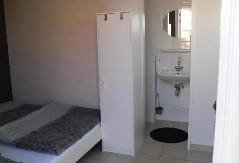 Aamiaismajoitus (B&B) Nieboer