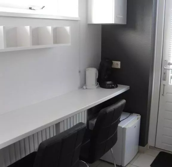 Aamiaismajoitus (B&B) Nieboer