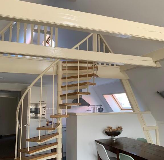 צימר Stadslogement By Peek