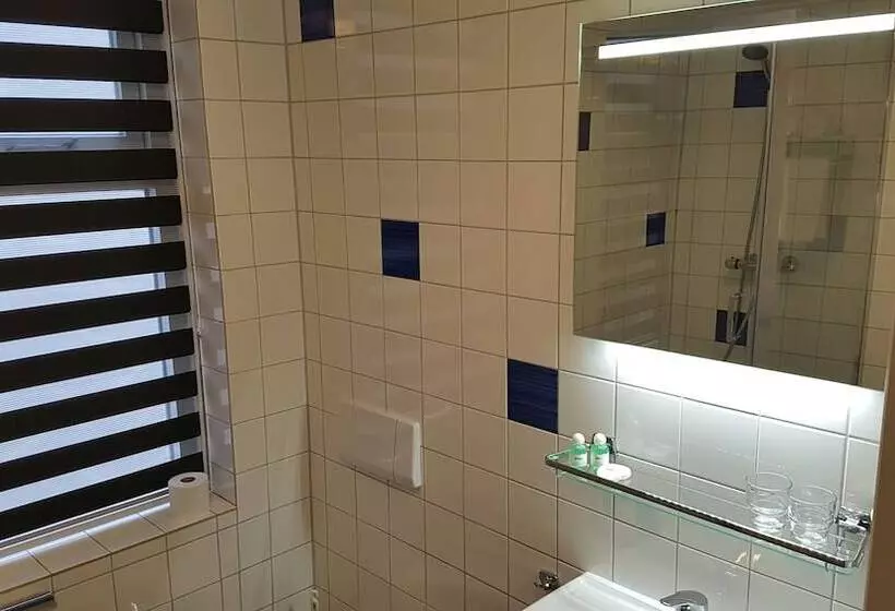 Hotelli De Vier Seizoenen