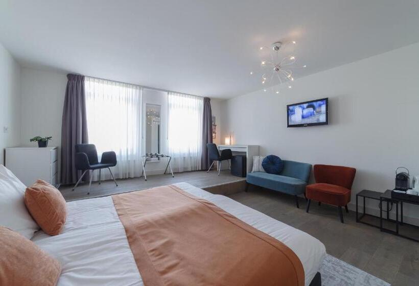 فندق De Zilte Zeeuw