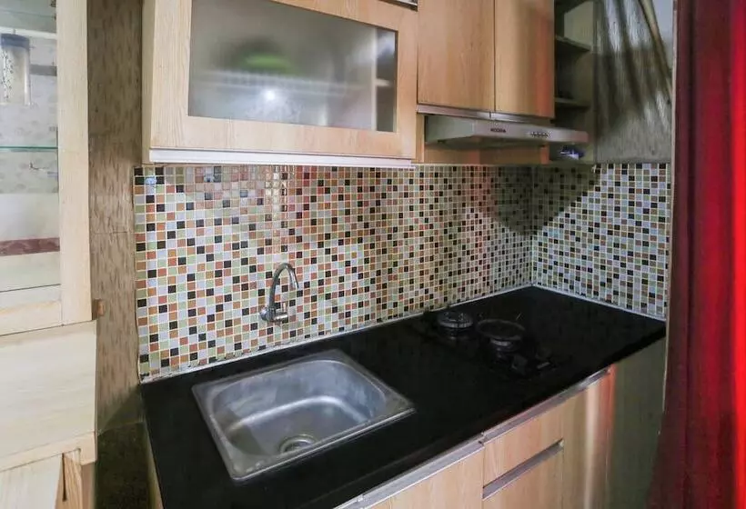 Hotelli Oyo 93933 King S Room