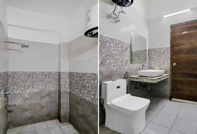 Oyo Flagship Hotel Snowden