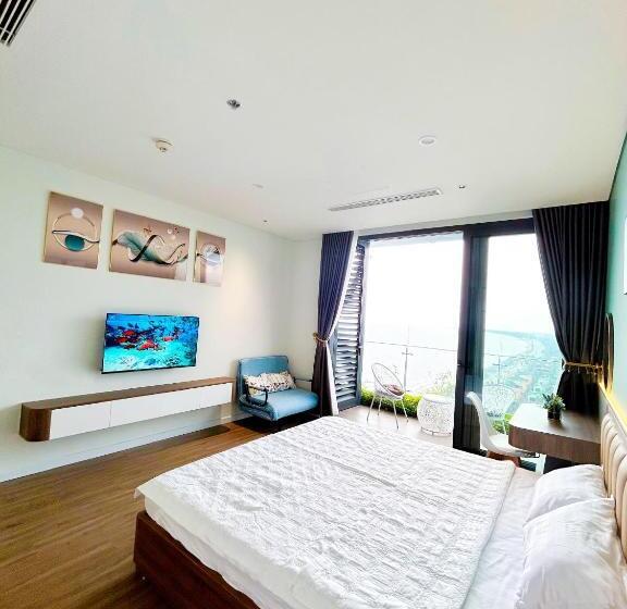 Flamingo Ibiza Hải Tiến