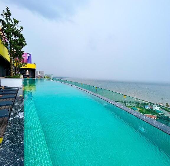 Flamingo Ibiza Hải Tiến