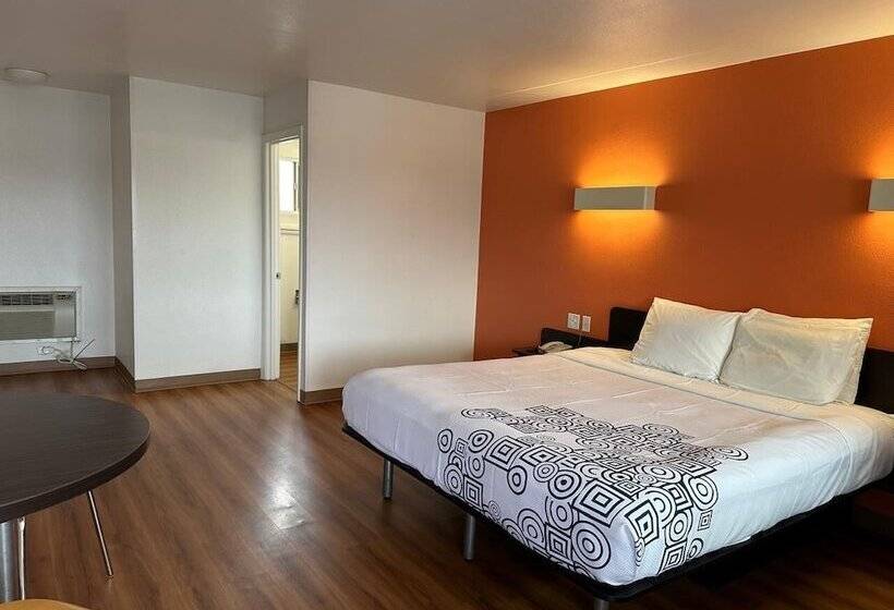 モーテル Beachside Inn