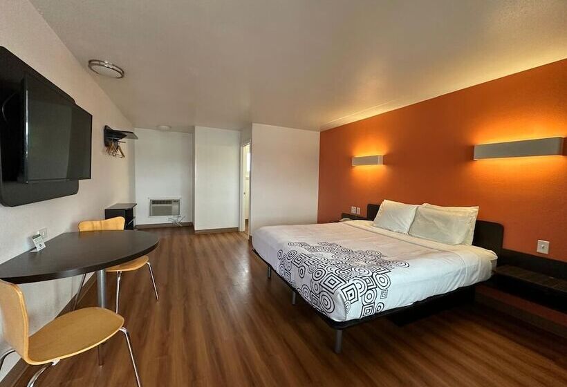 モーテル Beachside Inn