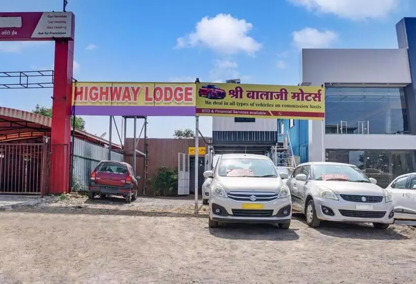 هتل Oyo Highway Lodge