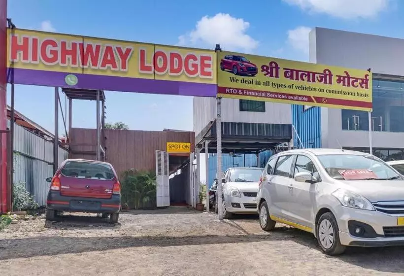 هتل Oyo Highway Lodge