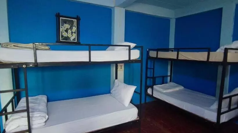 Blue Sunset Hostel