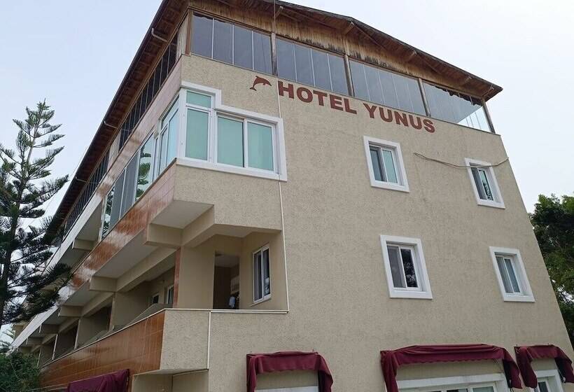Yunus Hotel & Bungalow