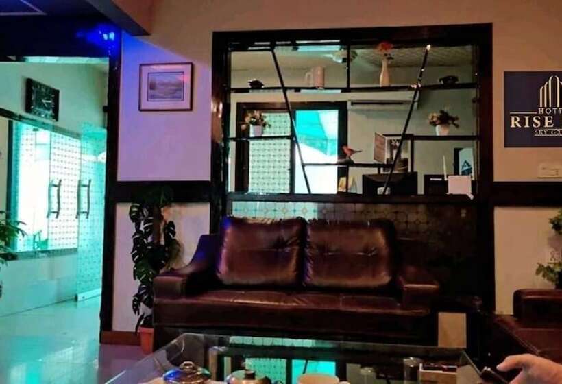 پانسیون Rise Inn