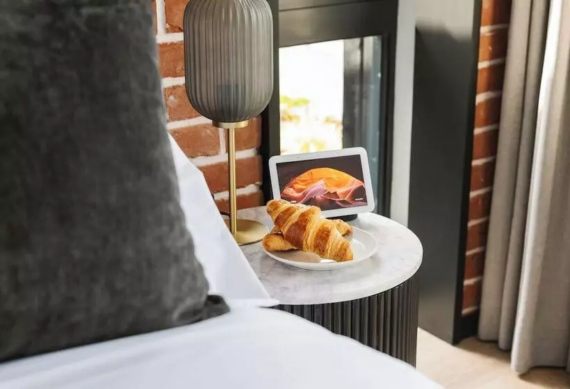 پانسیون The Cliffe At The Quay