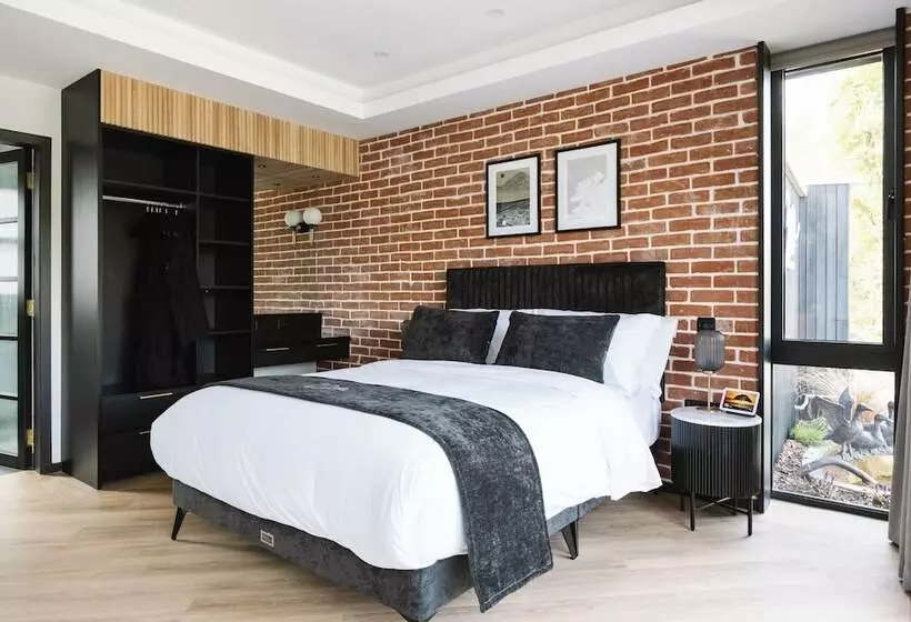 پانسیون The Cliffe At The Quay